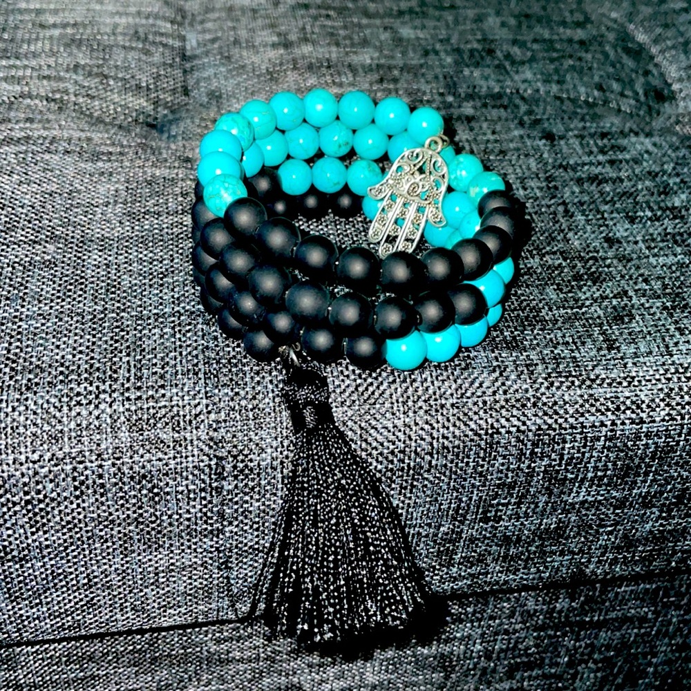 Onyx and turquoise semi precious gemstone hand of Fatima 🪬 bracelet 📿